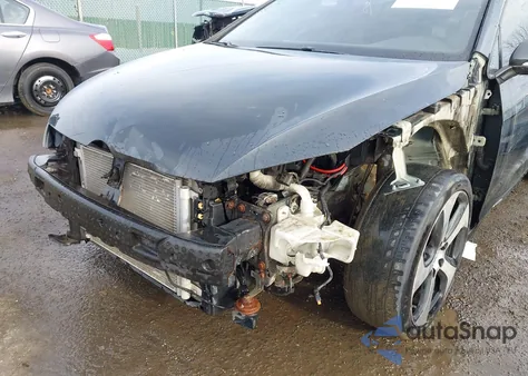 2015 Volkswagen Golf Gti 2.0T Se W/Performance Package 4-Door из США, поврежденный, VIN 3VW547AU1FM056990